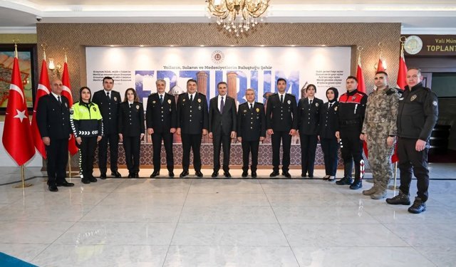 'Onların fedakârlık anlayışı her türlü takdirin üzerindedir'