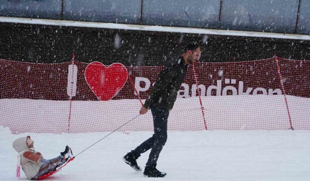 Palandöken'de kayak sezonu 30 Nisan'a kadar uzatıldı