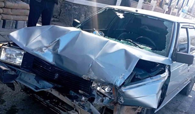 Trafik kazası: 2 yaralı