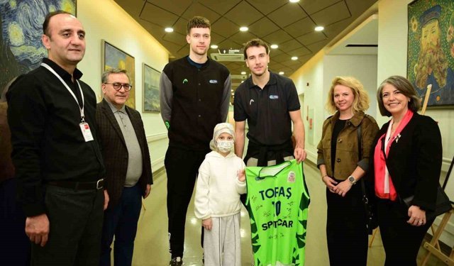 'Umutlar Çocukların ellerinde renkleniyor'