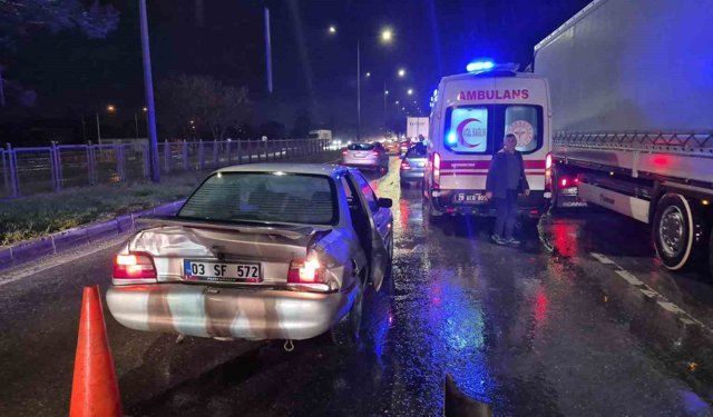 Zincirleme trafik kazası: 4 yaralı