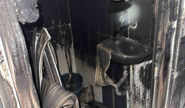 Diyarbakır'da otel odasında yangın: 3 kişi kurtarıldı