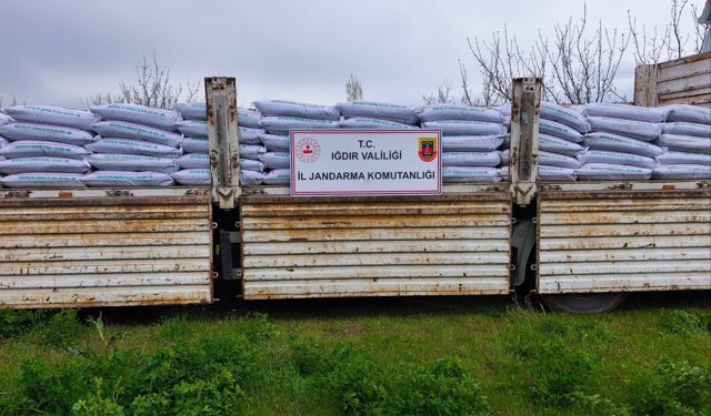 Iğdır’da Kaçak Gübre Operasyonu: 30 Ton Gübre Ele Geçirildi