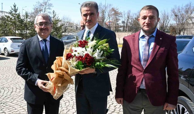 Müftülükten Vali Baruş'a birifing