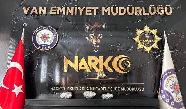 Van'da 4 kilo 700 gram metamfetamin ele geçirildi