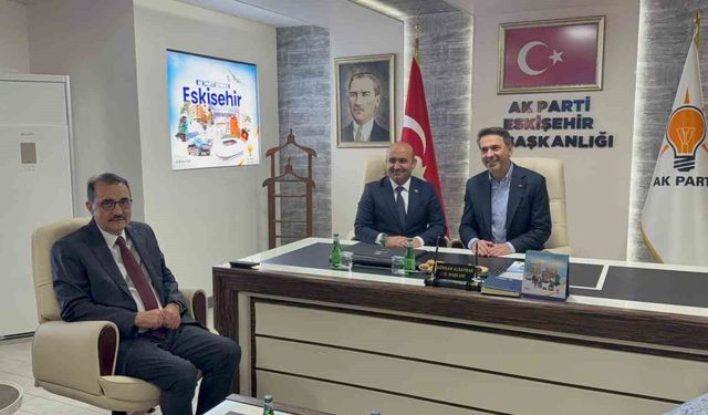 Bakan Bayraktar: '600 milyon dolarlık yatırım olacak, bin 500'e yakın yeni istihdamı Eskişehir'imize kazandırzacağız'