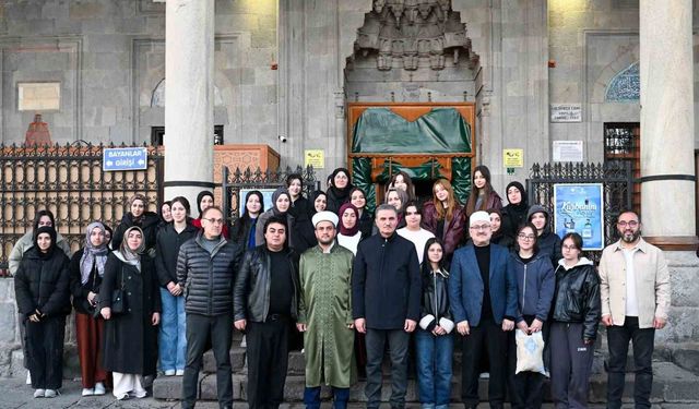 Beş vakitte beş cami