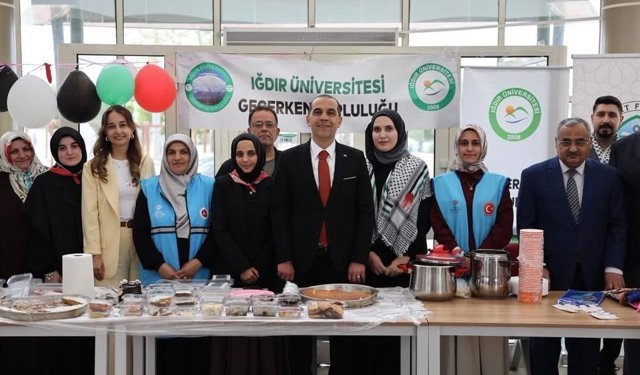 Iğdır Üniversitesi’nde Filistin Kermesi Düzenlendi