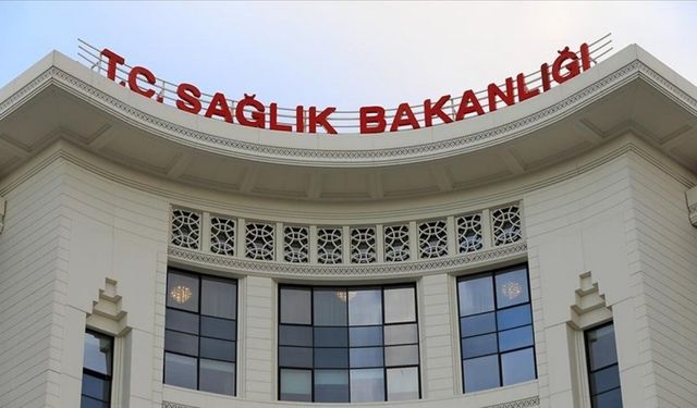 Sağlık Bakanlığı: '3 vatandaşın Hantavirüs test sonuçlarının negatif olduğu saptanmış olup; önerilen süre boyunca karantinada tutulacaktır.'