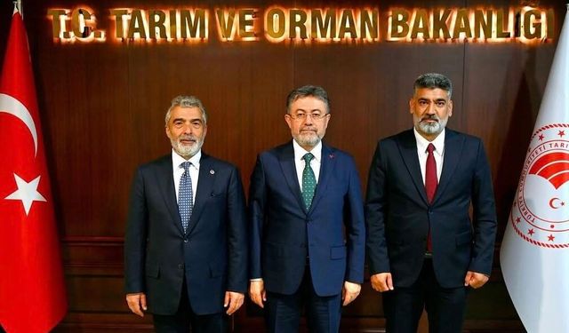 Cantürk Alagöz  ve  Ali Kemal Ayaz  ’dan Bakan  İbrahim Yumaklı  ’ya Ziyaret