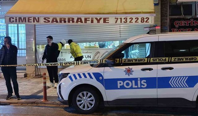 Kuyumcu 100 kilogram emanet altınla yurt dışına kaçtı