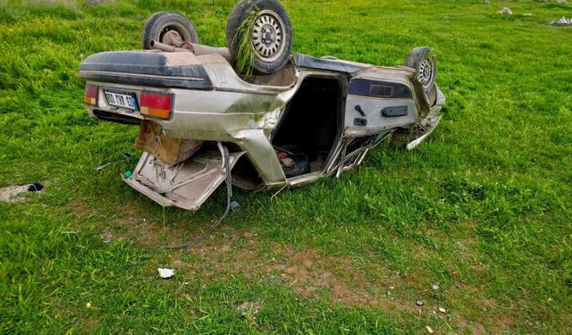Şarampole devrilen otomobilde 1 kişi öldü, 4 kişi yaralandı