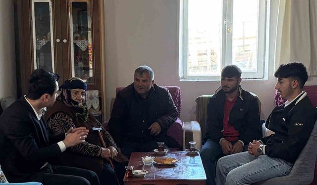 Şehit ailesine bayram ziyareti