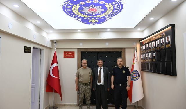 Iğdır’ın Renkli Siması Gülhan Kavza’dan Emniyet Müdürüne Ziyaret