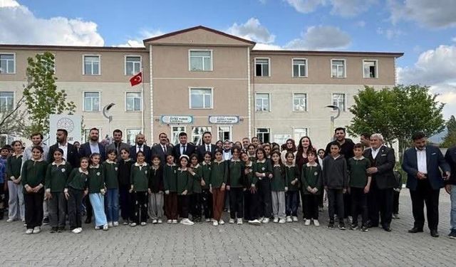 Azerbaycan Heyetinden Ağrı’ya Ziyaret
