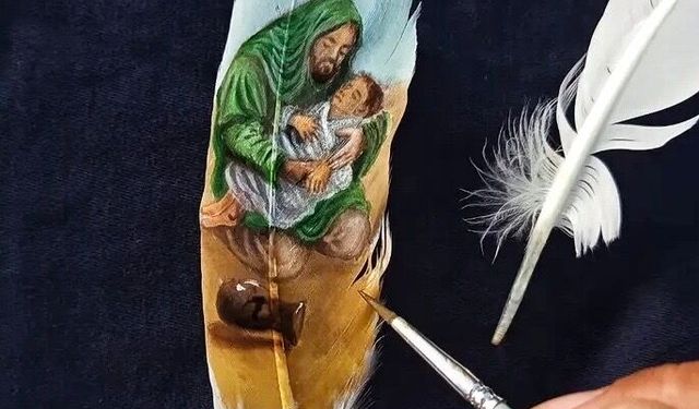 Ressam Murat Çeçen, Hz. Hüseyin’i Güvercin Kanadına Resmetti