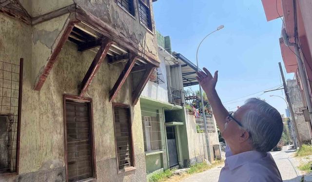 Adana'daki metruk binalar mahalleliyi tedirgin ediyor