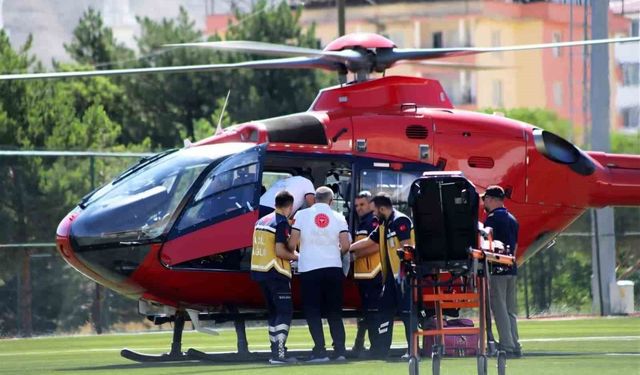 Ambulans helikopter 75 yaşındaki hasta için havalandı