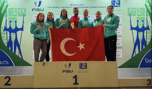 BARÜ'lü güreşçi Bükrenaz Sert, dünya şampiyonu oldu