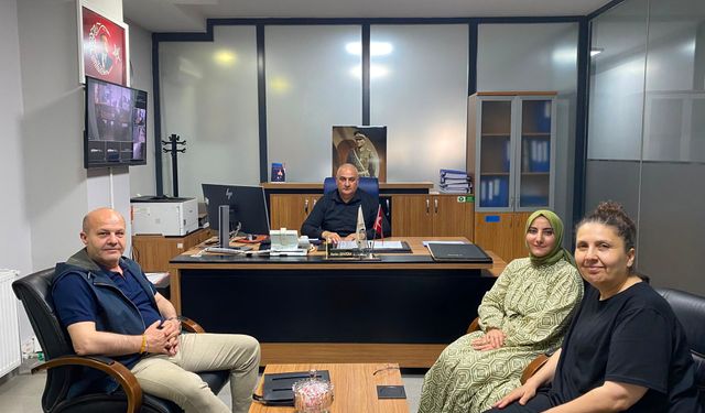 Tapu Müdürüne Hayırlı Olsun Ziyareti