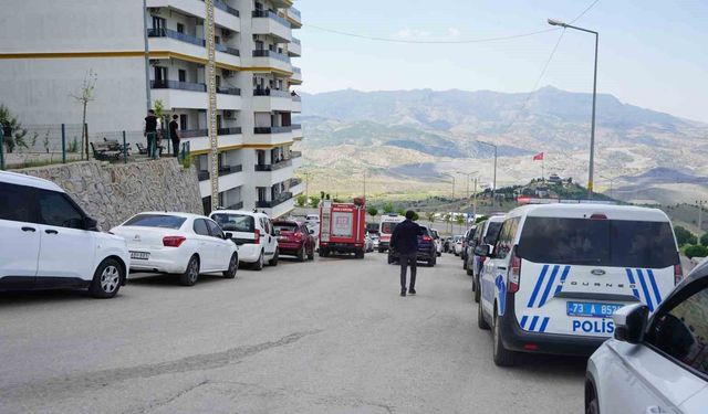 Genç hemşire evinde ölü bulundu