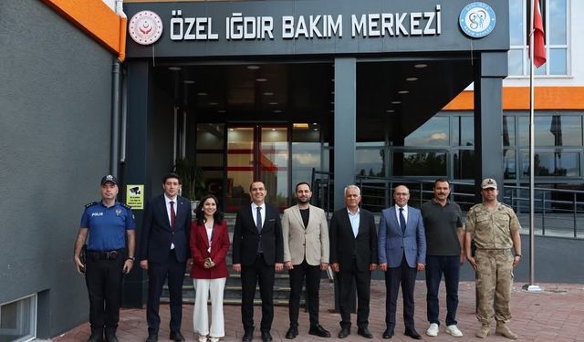 Vali Taşolar Karakoyunlu’da Özel Bakım Merkezini Ziyaret Etti