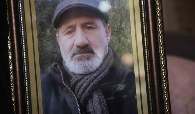 Kaldırım taşıyla gelen ölüm kamerada