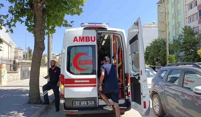 Motosikletin devrildiği kazada sürücü yaralandı