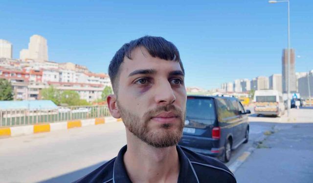 Yaşanan kaza sonrası sürücüyü darp ettiler: O anlar kameraya yansıdı