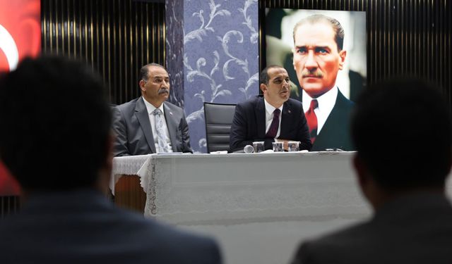 Vali, Eğitimcilerle Bir Araya Geldi