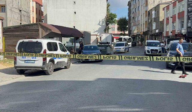 Kanlı pusu: 2 kişi silahla vuruldu