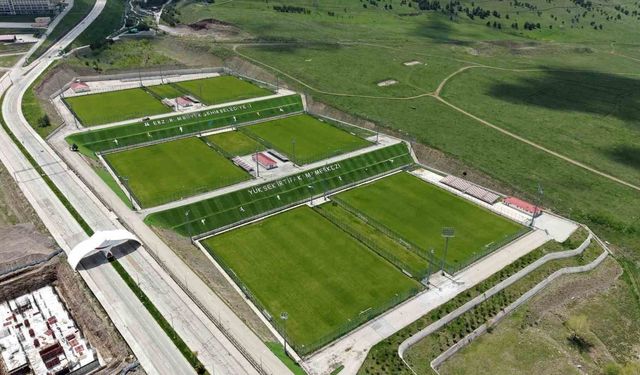Palandöken Yüksek İrtifa Kamp Merkezi'nde sezon hazırlıkları tüm hızıyla sürüyor