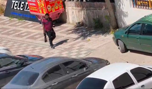 Pompalı tüfekle havaya ateş açan şahıs paniğe neden oldu