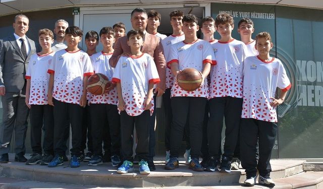 Potanın yıldız dev adamlarını Analig'e uğurlandı