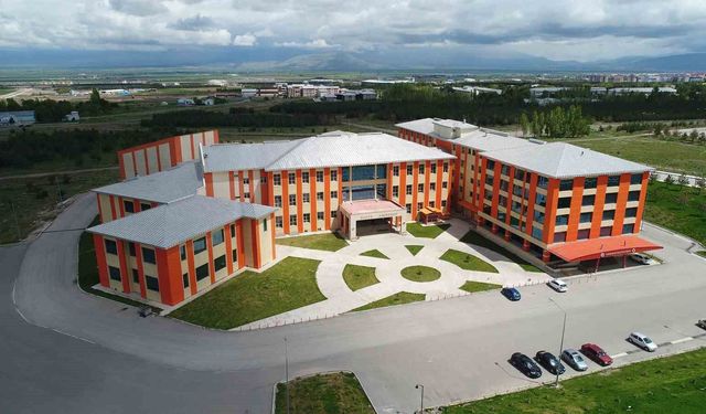 Atatürk Üniversitesi hukuk fakültesi mali hukuk anabilim dalından uluslararası bilimsel başarı