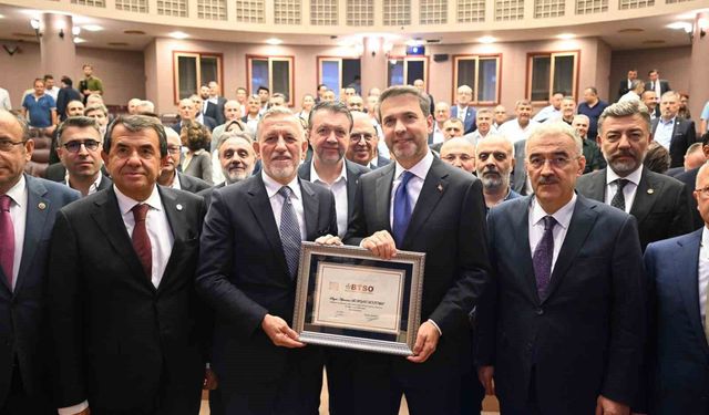 Enerji ve Tabii Kaynaklar Bakanı Alparslan Bayraktar BTSO Meclisinin konuğu oldu