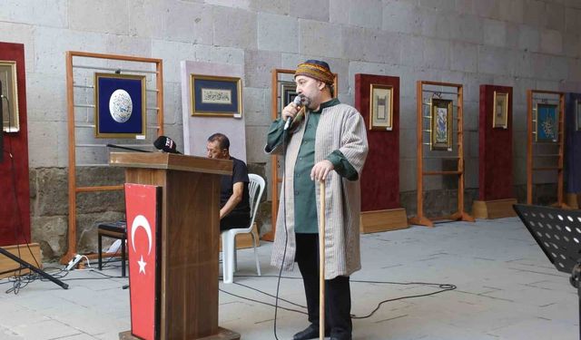 'Erzurumlu Yunus Emre' programına yoğun ilgi