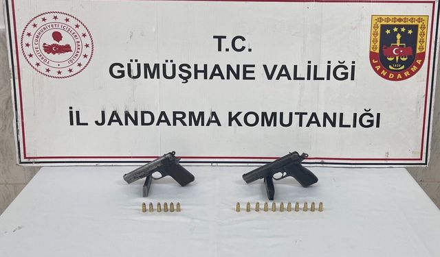 2 Ruhsatsız tabanca ele geçirildi