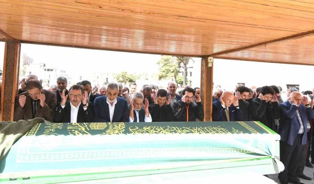 Avcı son yolculuğuna uğurlandı