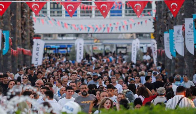 Eğlence ve sürprizler bir arada