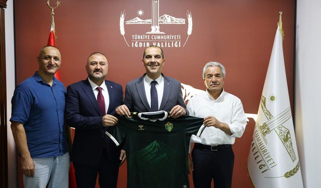 Alagöz Holding Iğdır Ekibinden Vali’ye Ziyaret