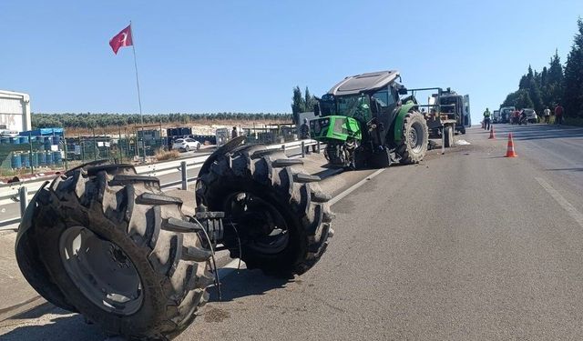 Kamyon traktöre çarptı