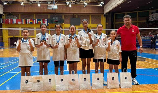 Kayserili sporcular Zagreb'de kürsüye ambargo koydu