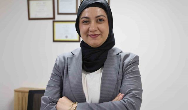 Uzman Psikolog Yıldız, ' Ebeveynlerin en sık yaptığı hatalardan biri, çocuk kaygılandığında hemen onu rahatlatmaya çalışmaktır'