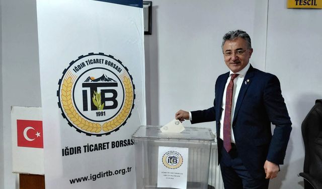 IĞDIR TİCARET BORSASI’NDA SERHAT KUMTEPE GÜVEN TAZELEDİ