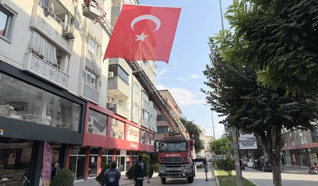 Iğdır’da Cumhuriyet Coşkusu: Cadde ve Sokaklar Kırmızı-Beyaza Büründü
