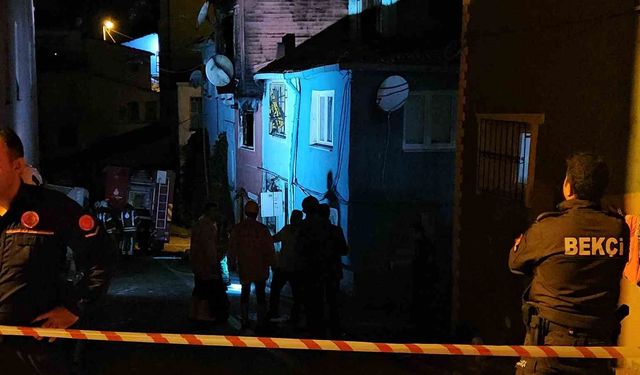 Alevlere teslim olan yangında bir kişi hayatını kaybetti