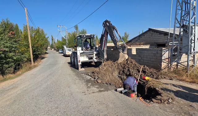 Özdemir Köyü’nde Su Hattı Arızasına Iğdır İl Özel İdaresi’nden Anında Müdahale