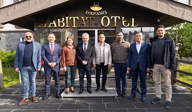 Türk Tarım Orman-Sen Bölgesel İşyeri Temsilcileri Eğitim ve İstişare Toplantısı Şehitler Diyarı Sarıkamış’ta Gerçekleştirildi.