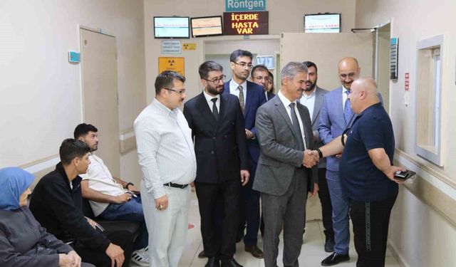 Erzurum il sağlık müdürü meral, ağız ve diş sağlığı merkezini inceledi